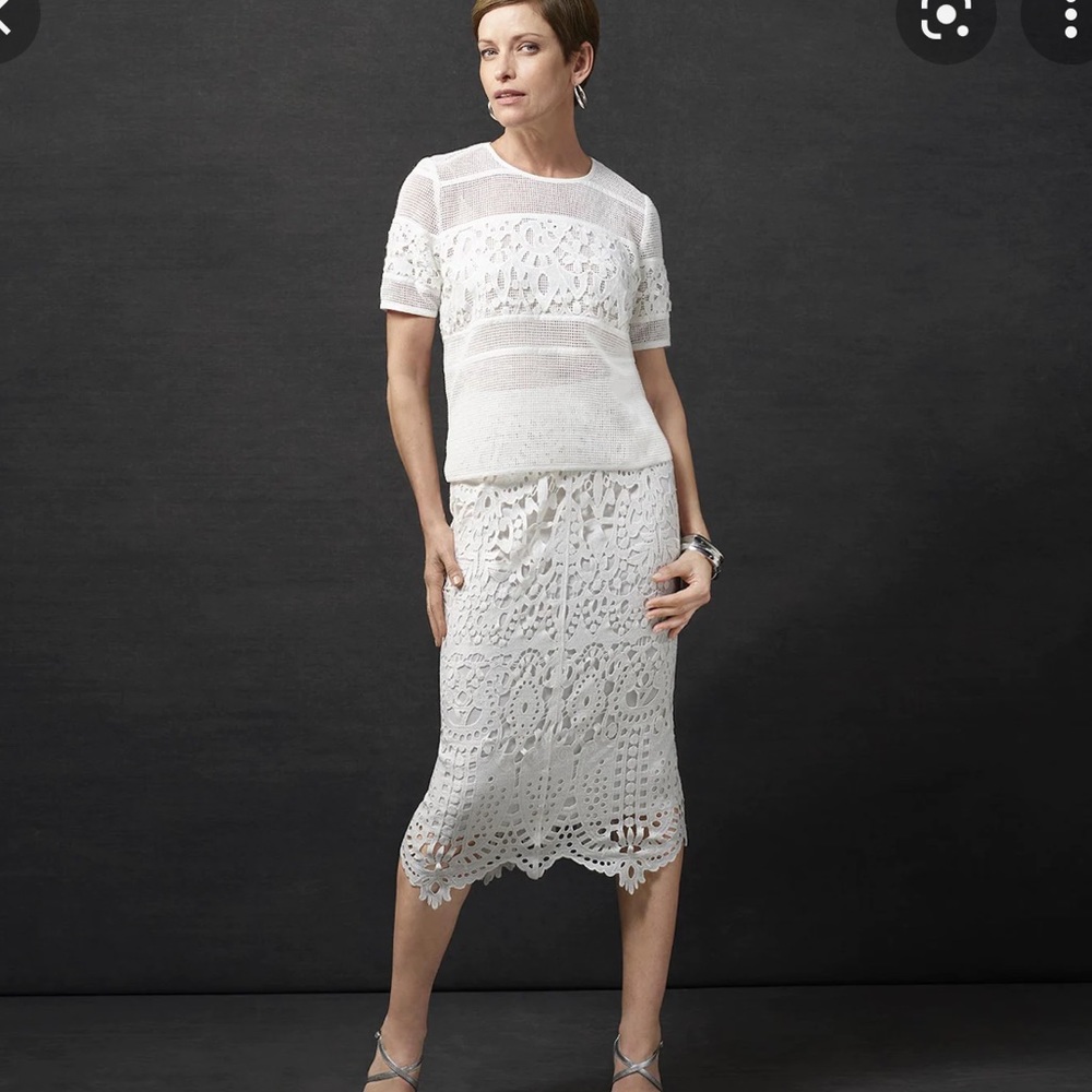 Chico’s NWT Black Label Midi Lace Skirt size 0= Small=size 4